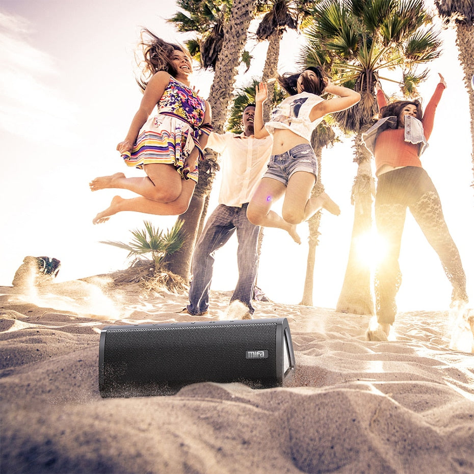 Portable Bluetooth Speaker - GetHolidayReady.co.uk